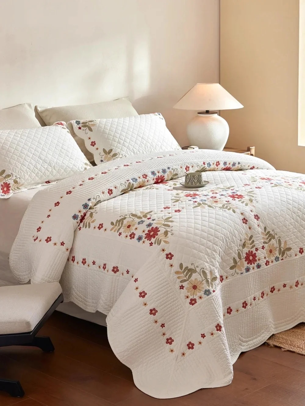 3 piece 100% cotton embroidered cottage floral Queen quilt set